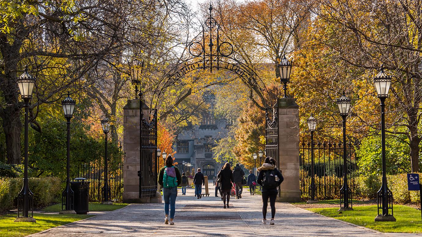 UChicago Health Pact enlists campus community against spread of COVID-19 |  University of Chicago News