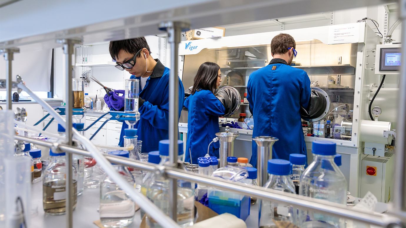 Pritzker School Of Molecular Engineering Reaches A Decade Of Breakthroughs University Of 