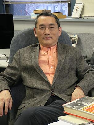 Prof. Manyuan Long