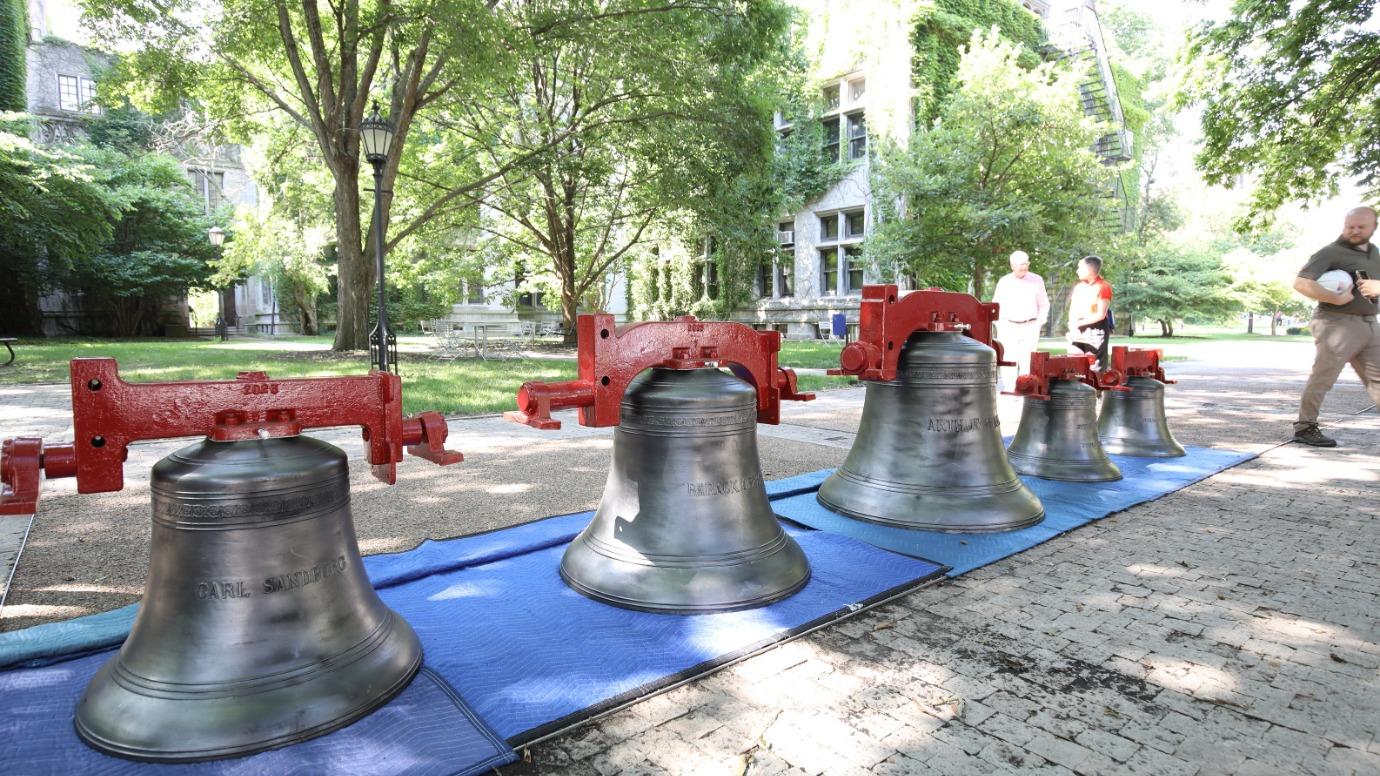 University of Chicago dedicates new bells on campus