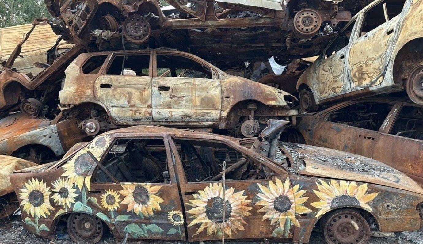Rusted cars in Ukraine 