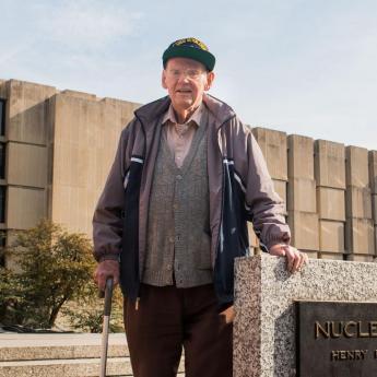 Ted Petry dies; last known witness to historic 1942 U. of C. nuclear reaction