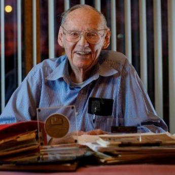 Ted Petry, last surviving witness to first self-sustaining nuclear chain reaction, dies at 94