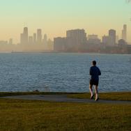 Chicago - Lakefront jogger