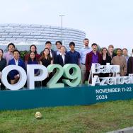 Group photo of everyone at COP 29