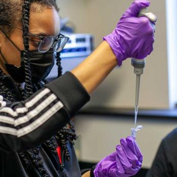 City Colleges of Chicago students learn in a wet lab in Abbott Memorial Hall on Friday, August 21, 2021. 